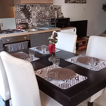 Au Nid Douillet * Gilocourt